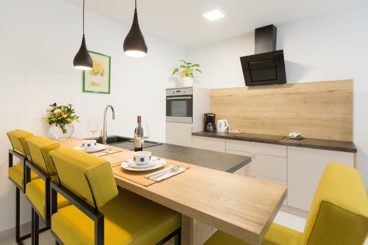 Mateja Apartment Zagreb Buitenkant foto